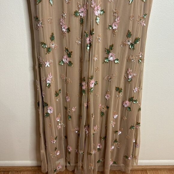 Mac Duggal EMBELLISHED HIGH NECK FLUTTER SLEEVE GOWN size 18 - Picture 13 of 13